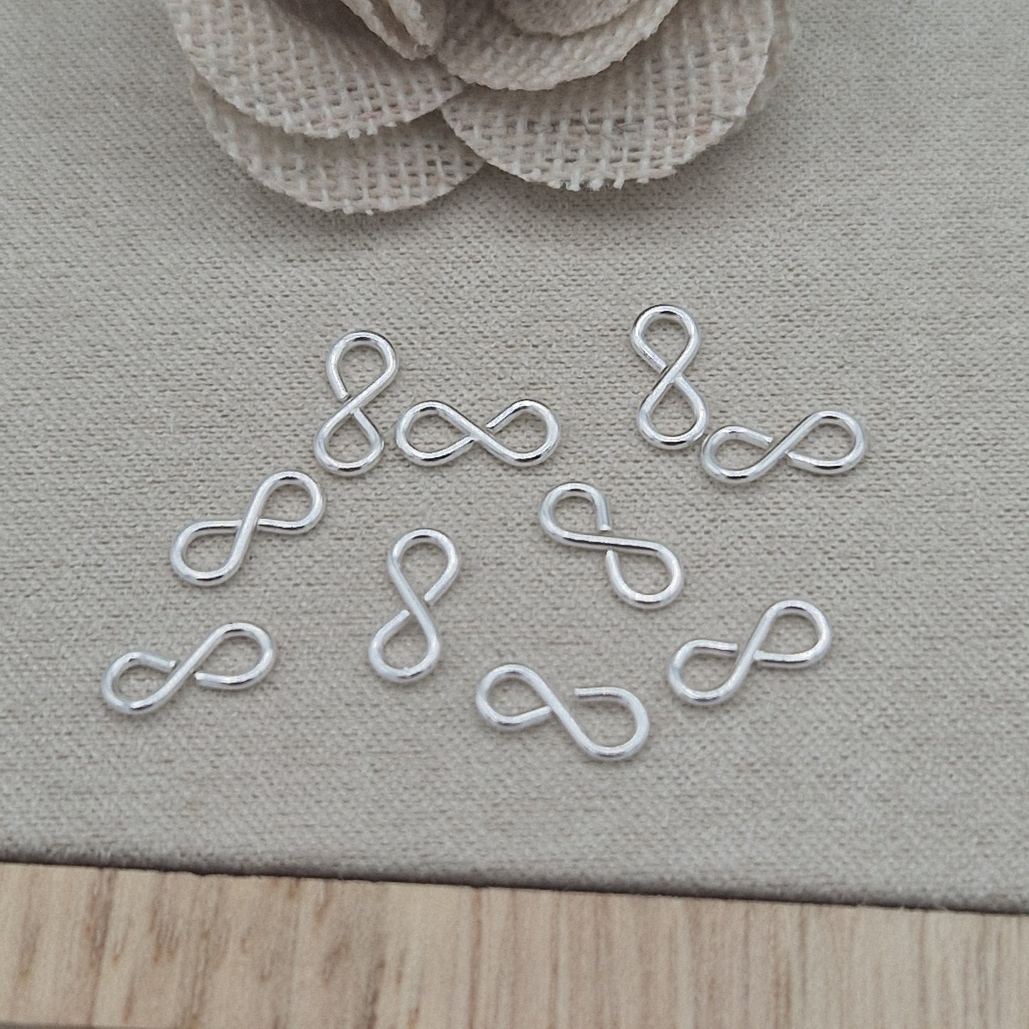 Permanent Jewellery Supplies 14kt Gold Filled & Sterling Silver, Charms Chains & Connectors. Great for all Permanent Jewellery Artists