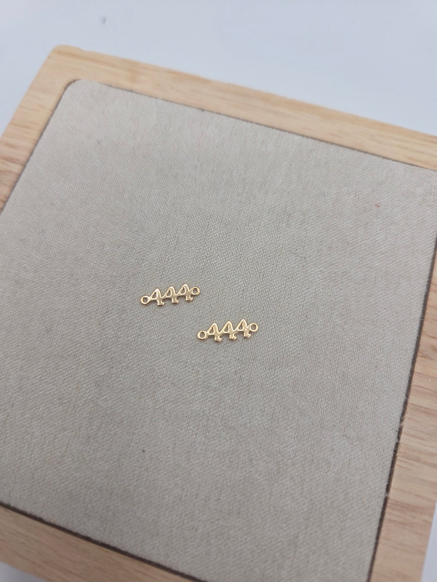 Angel Number Connectors