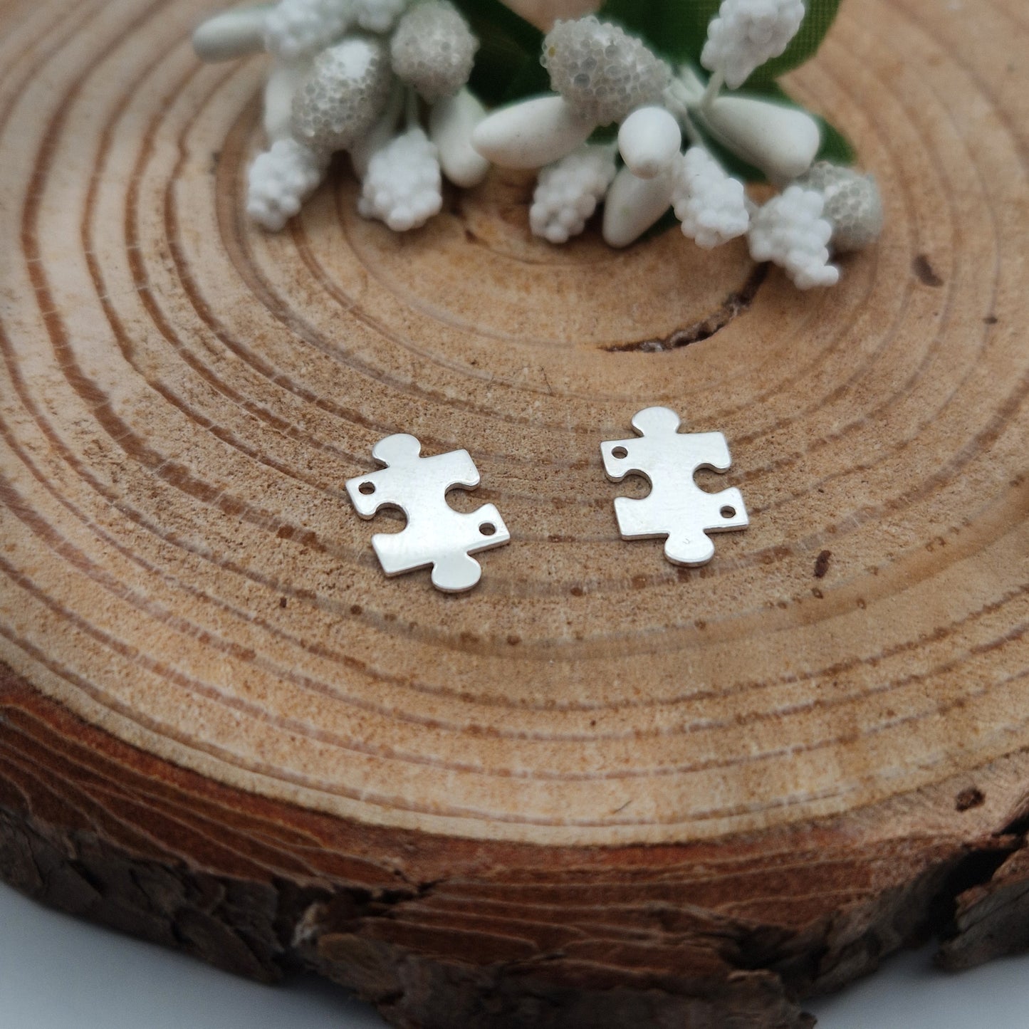 Permenant Jewellery Puzzle Piece Connector Charm, 14kt Gold Filled and 25 Sterling Silver. Permanent Jewellery Supplies 14kt Gold Filled & Sterling Silver, Charms Chains & Connectors. Great for all Permanent Jewellery Artists