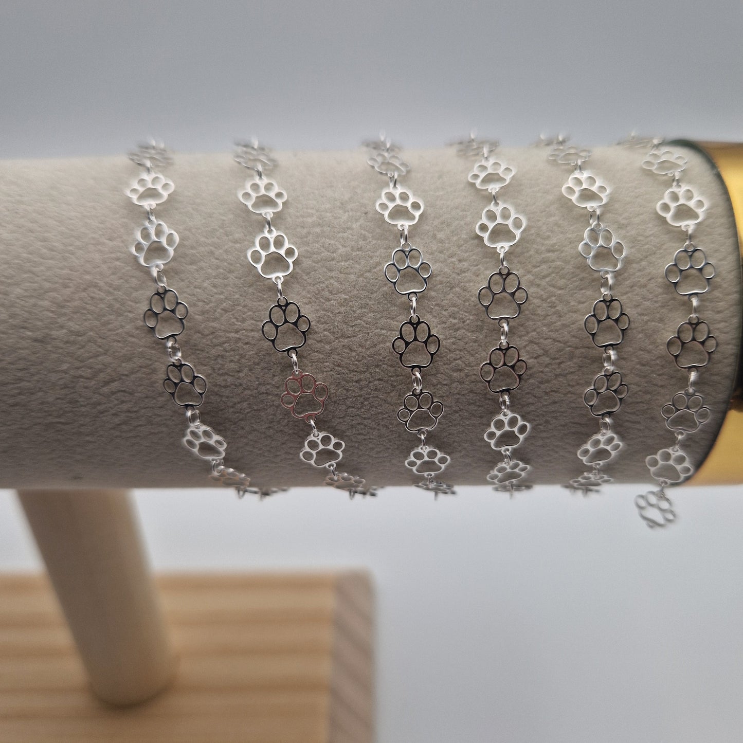 Permanent Jewellery, Paw Print chain. 14kt Gold filled and 925 sterling silver. Permanent Jewellery Supplies 14kt Gold Filled & Sterling Silver, Charms Chains & Connectors. Great for all Permanent Jewellery Artists