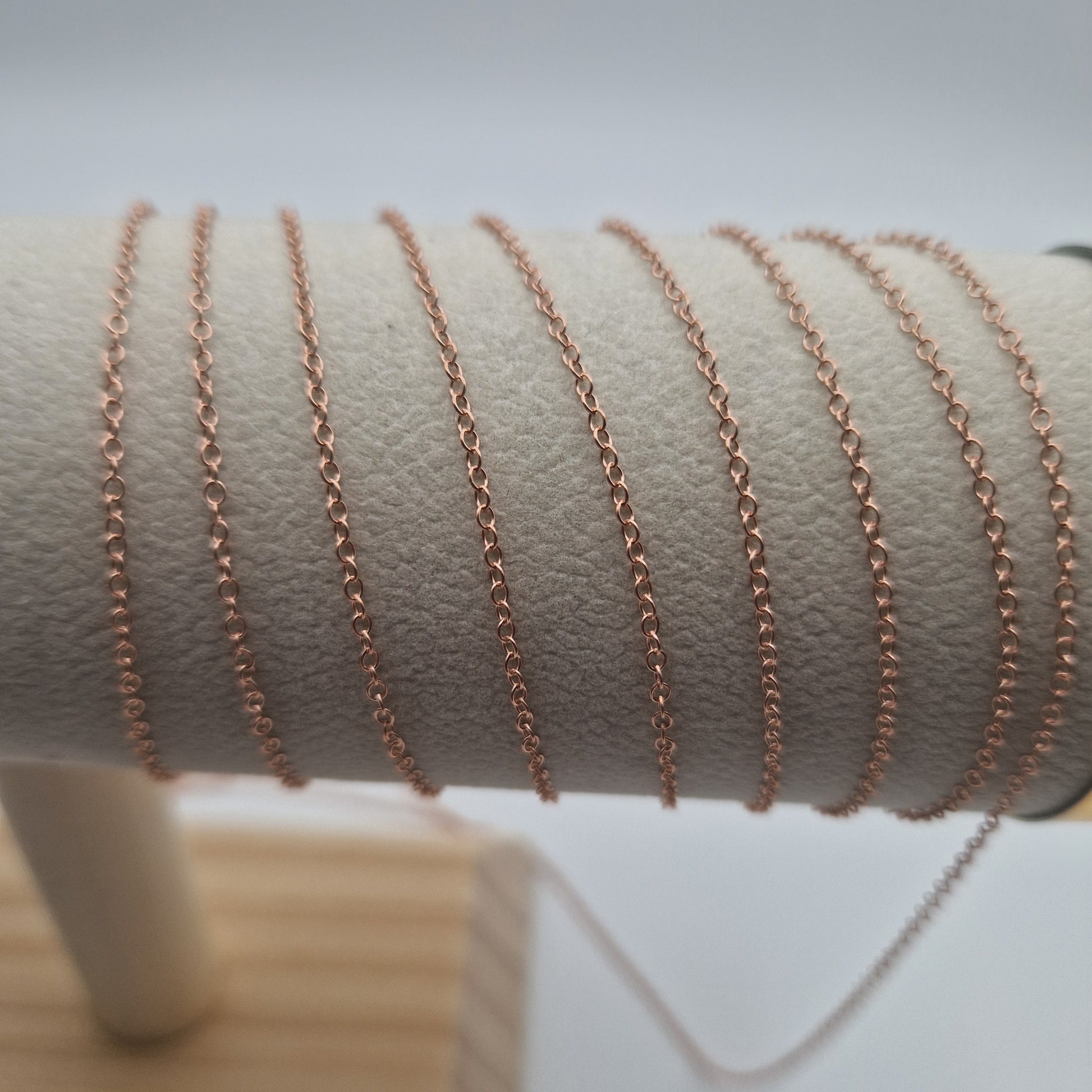 Permanent jewellery. Rose Gold filled Cable Chain. Permanent Jewellery Supplies 14kt Gold Filled & Sterling Silver, Charms Chains & Connectors. Great for all Permanent Jewellery Artists