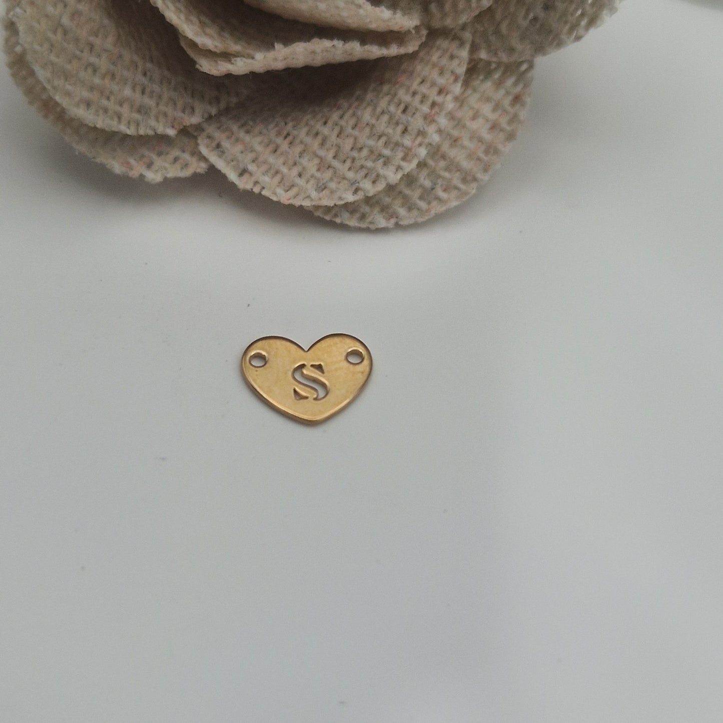 Permanent Jewellery. Alphabet heart shape Connectors. Available in 14kt Gold Filled and 925 Sterling Silver