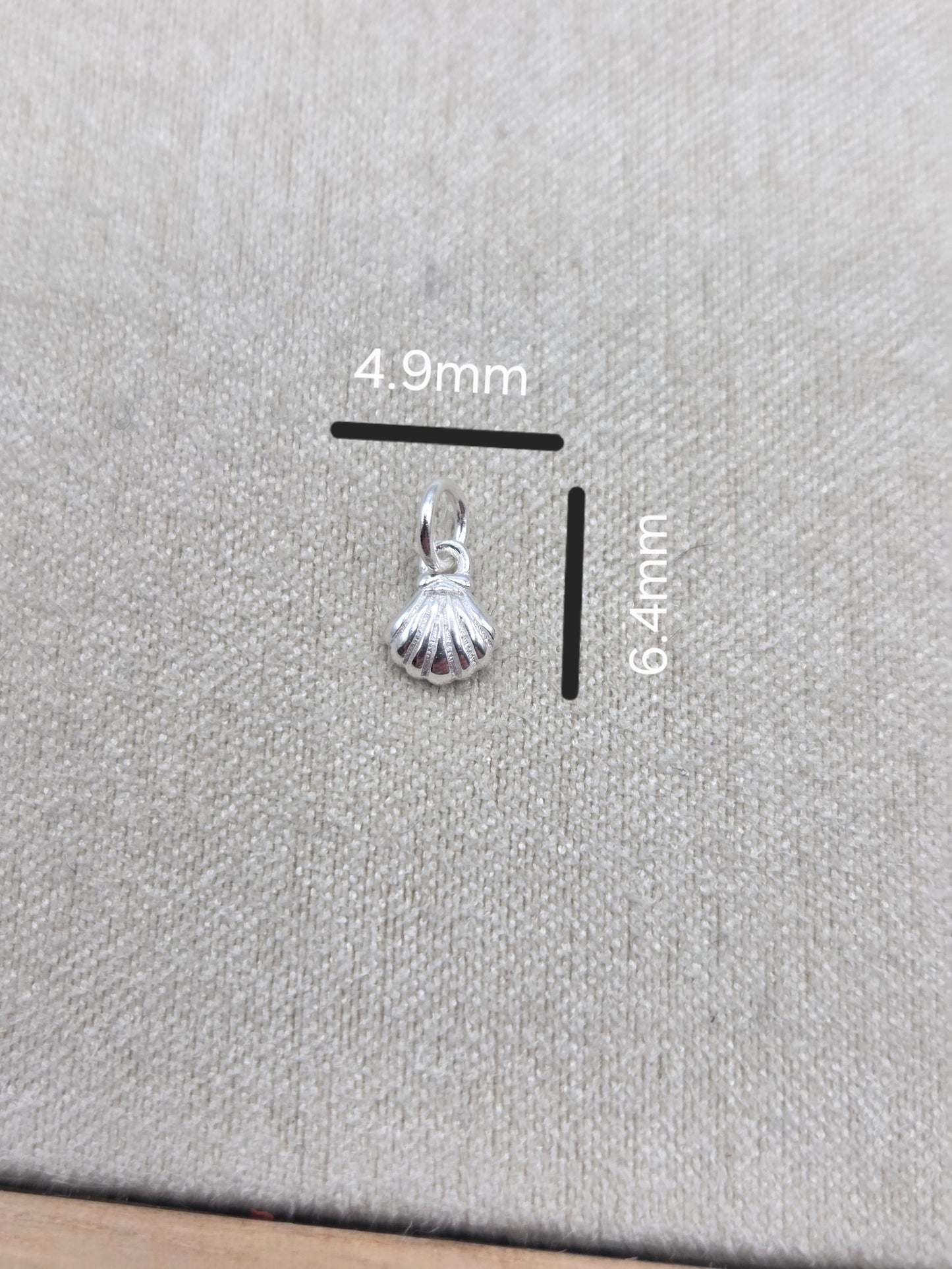 Permanent Jewellery Supplies 14kt Gold Filled & Sterling Silver, Charms, Shell, Chains & Connectors. Great for all Permanent Jewellery Artists